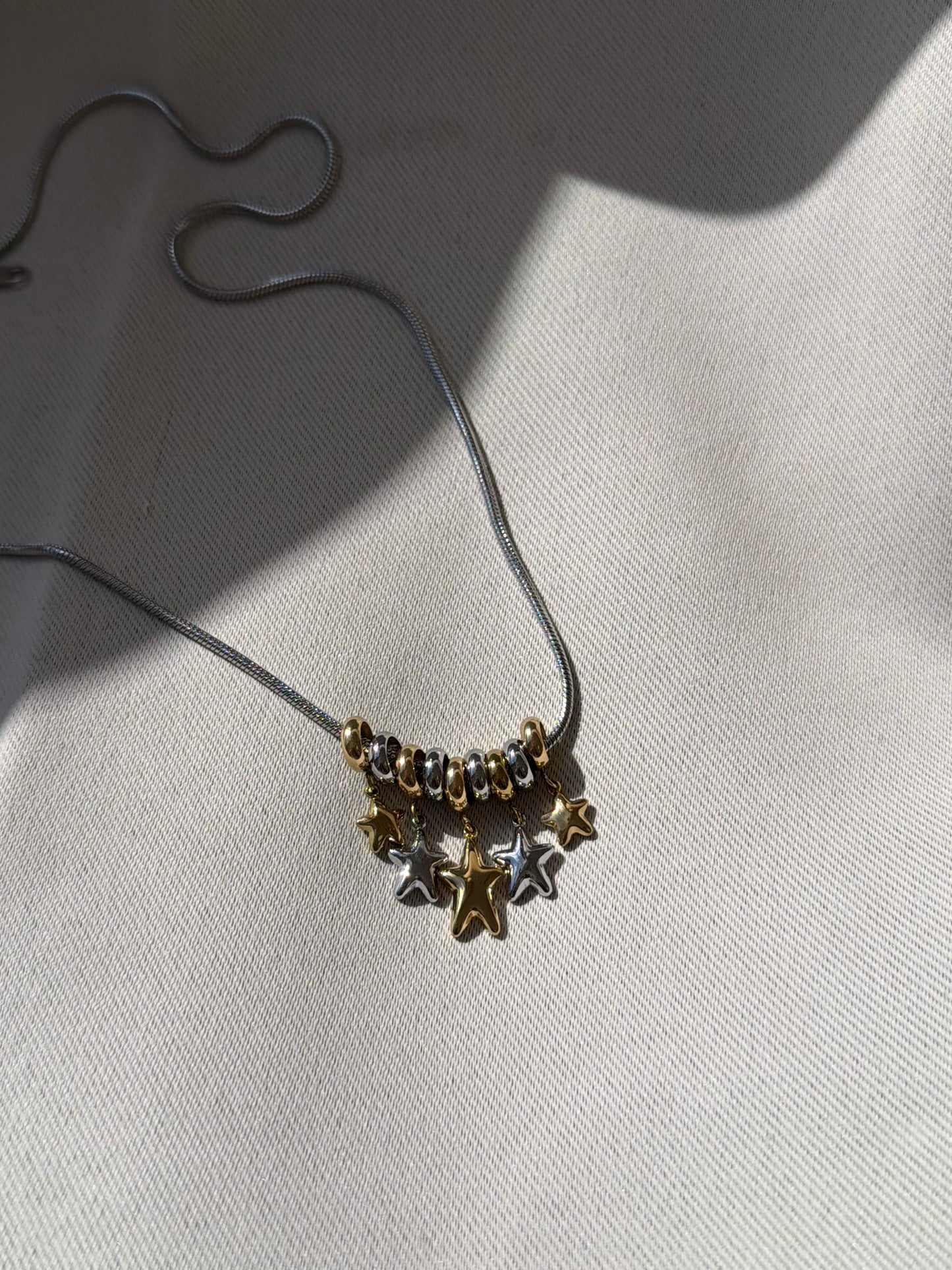 Multi-Estrella Necklace