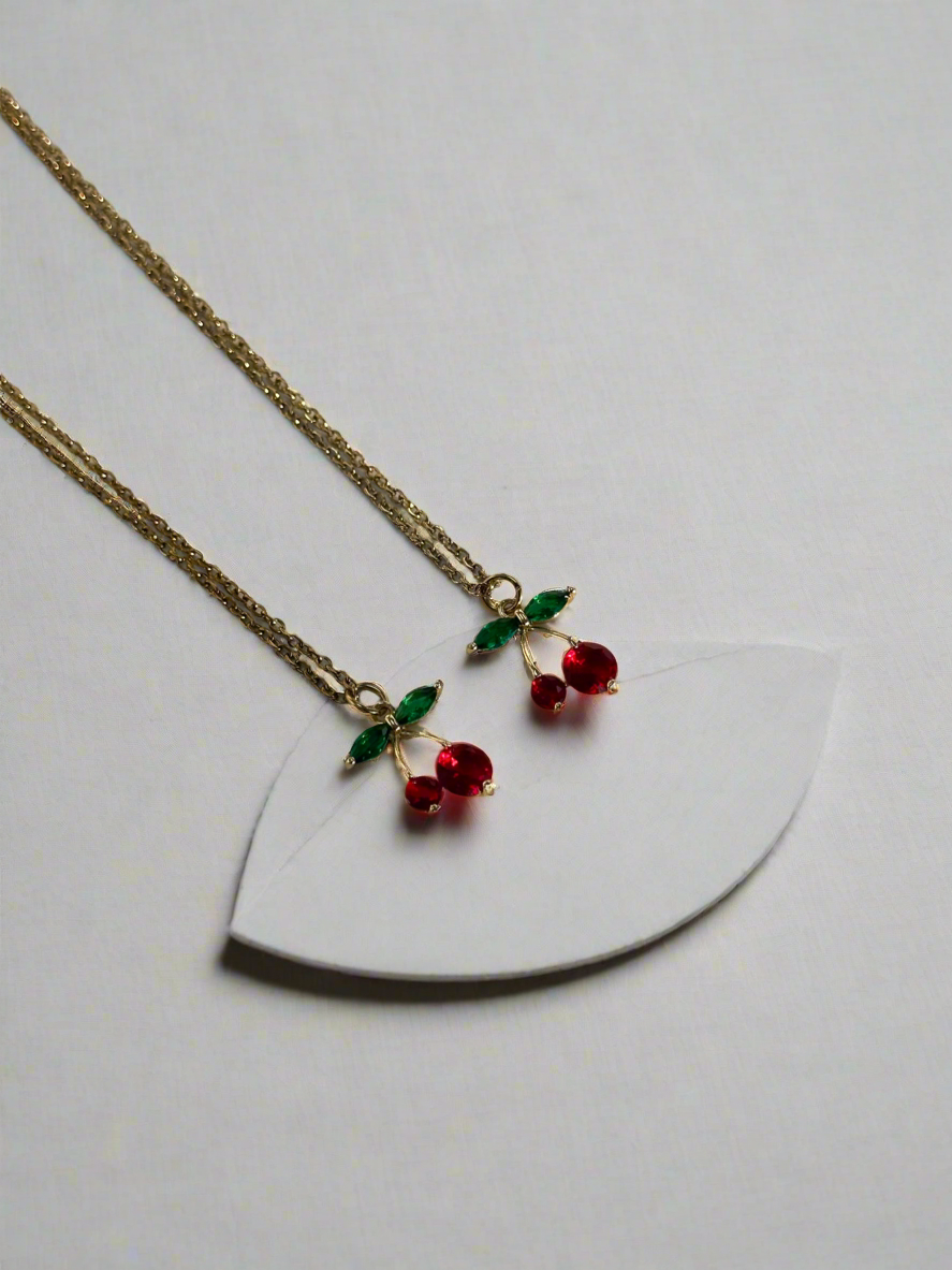 Very cherry necklace 🍒