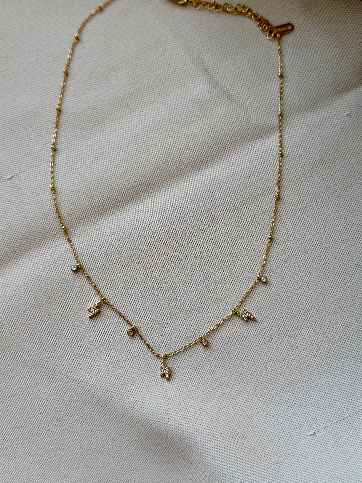 Mini lightning necklace