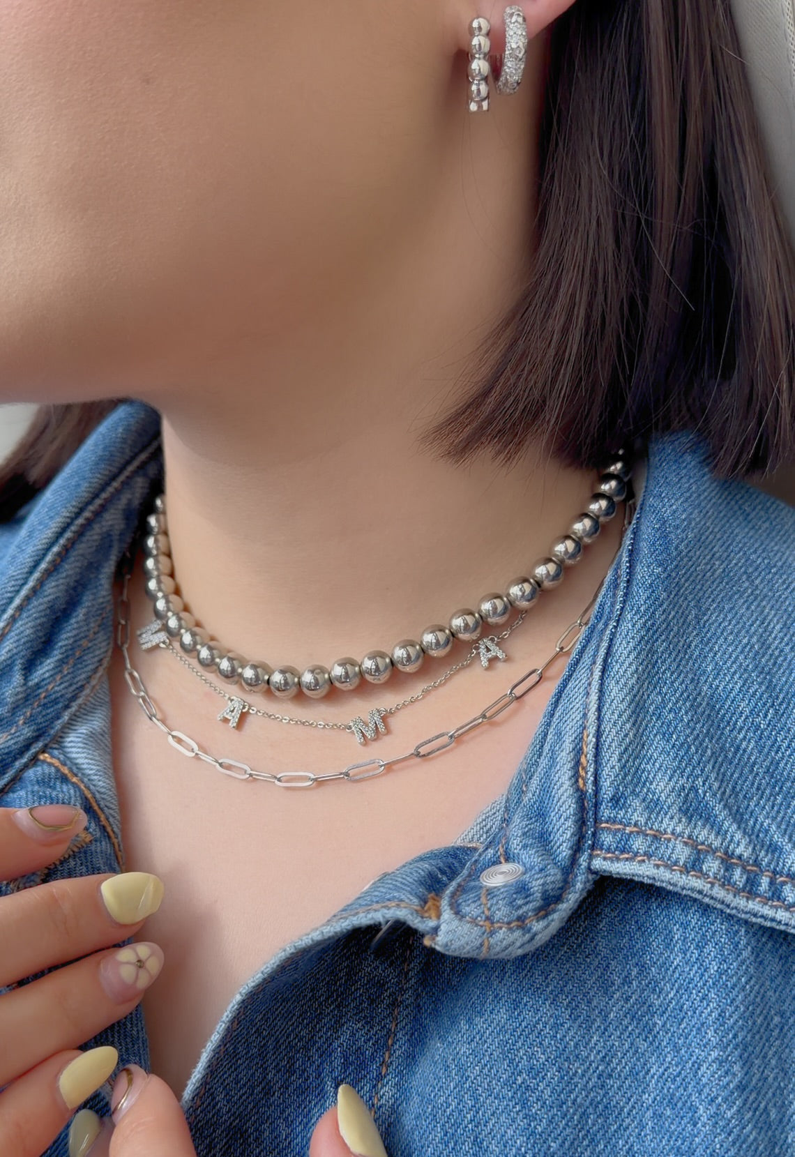 Silver beaded necklace