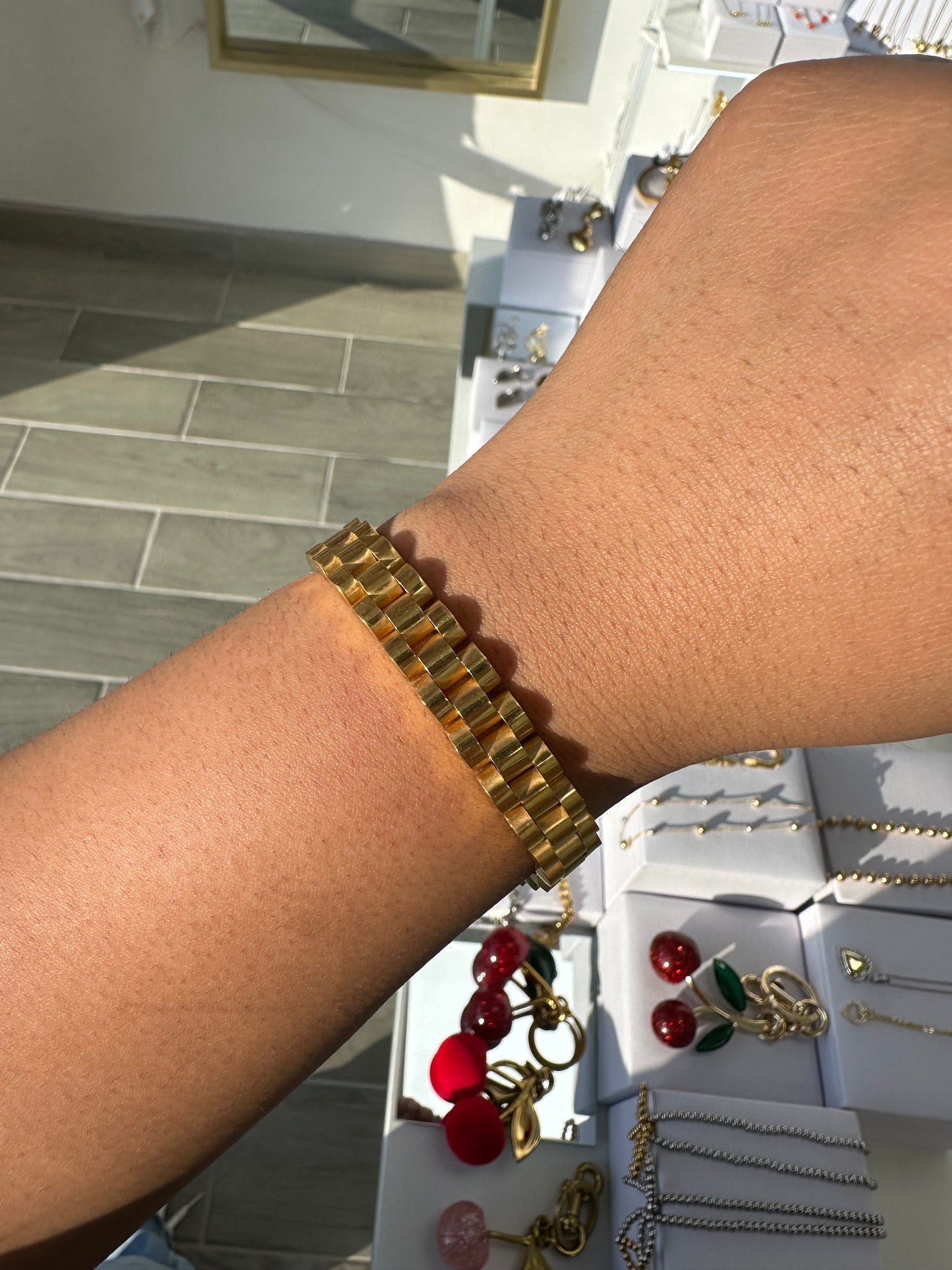 Two-tone bracelets