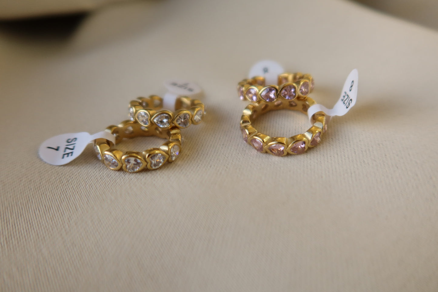 Love all around ring