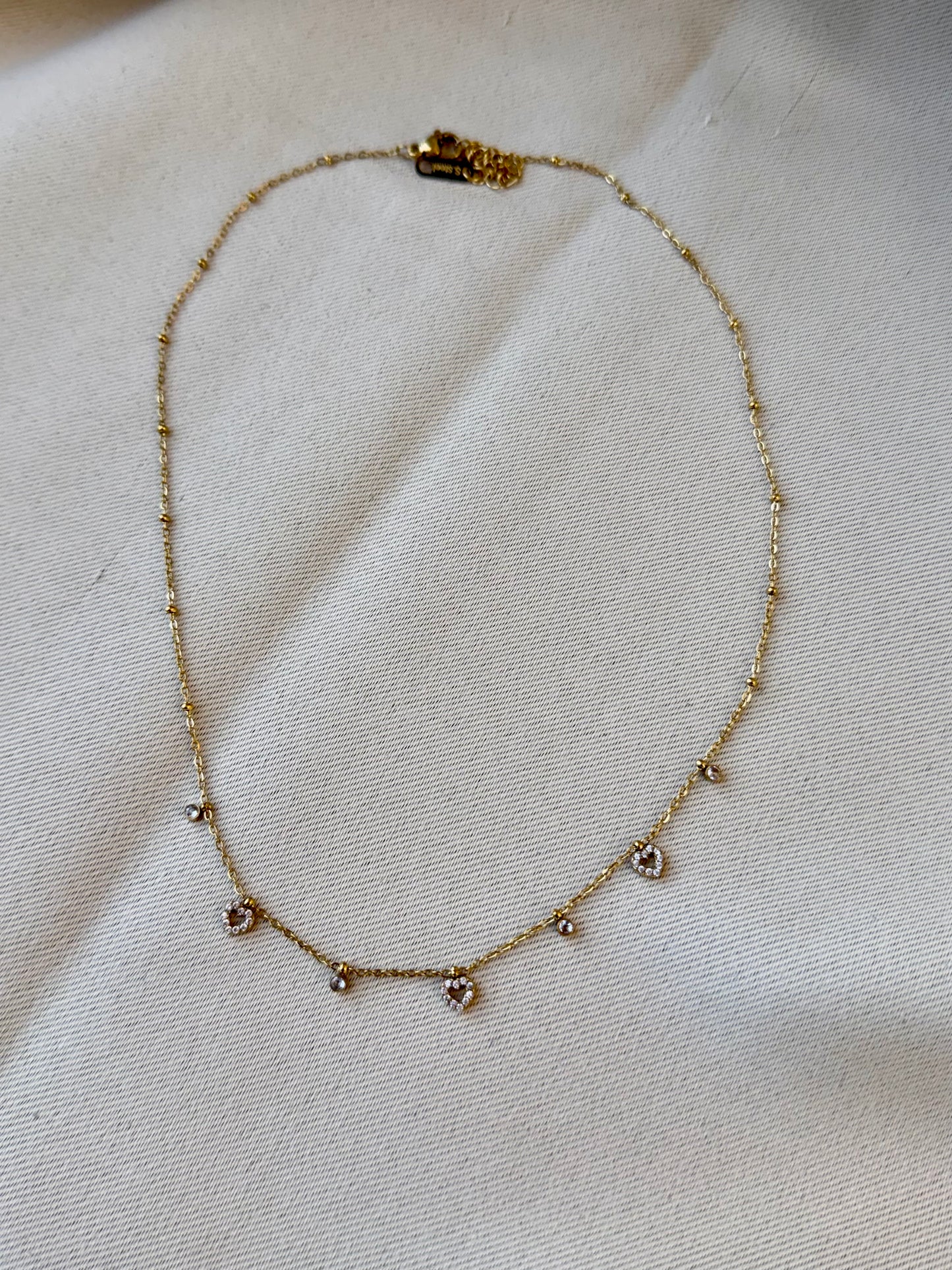 Mini hearts necklace