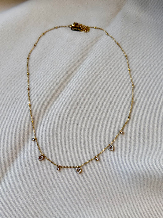 Mini hearts necklace