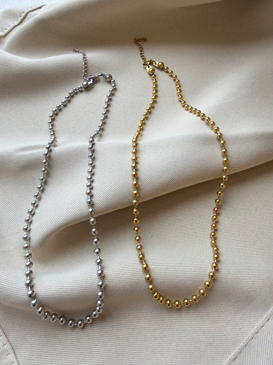 Beaded necklace (small)