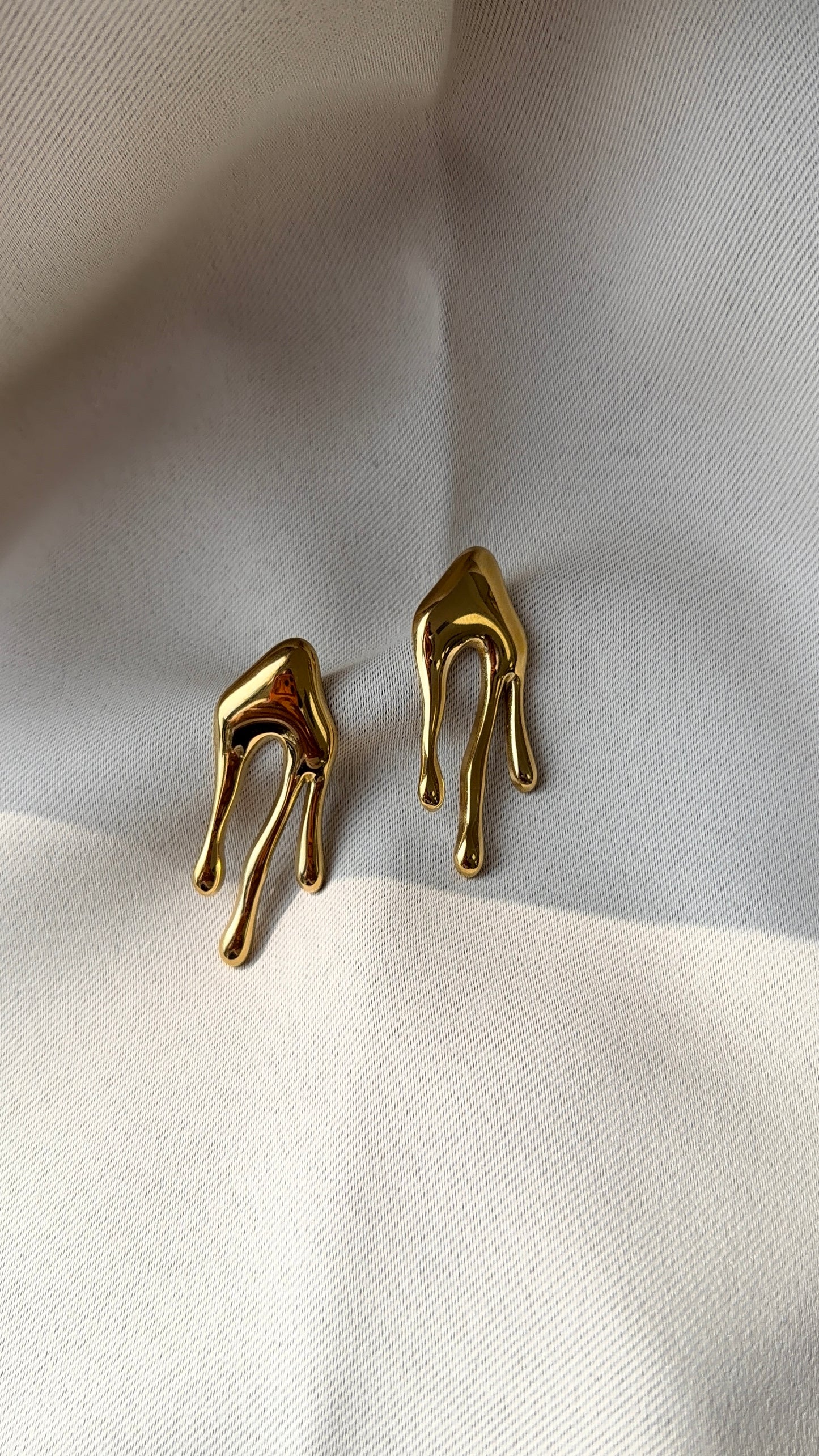 Drip earrings
