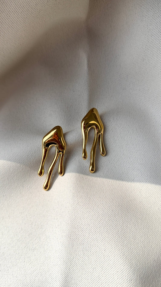 Drip earrings