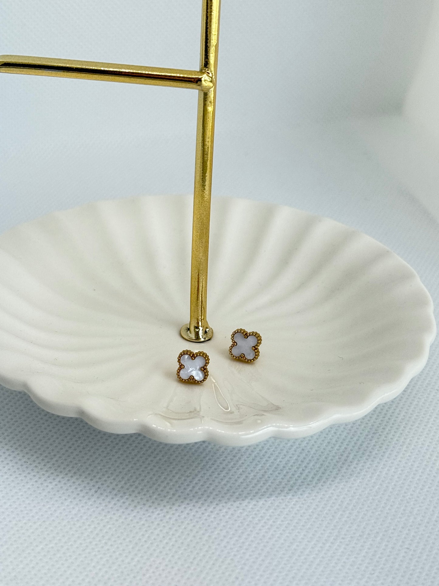 Mini VC earrings