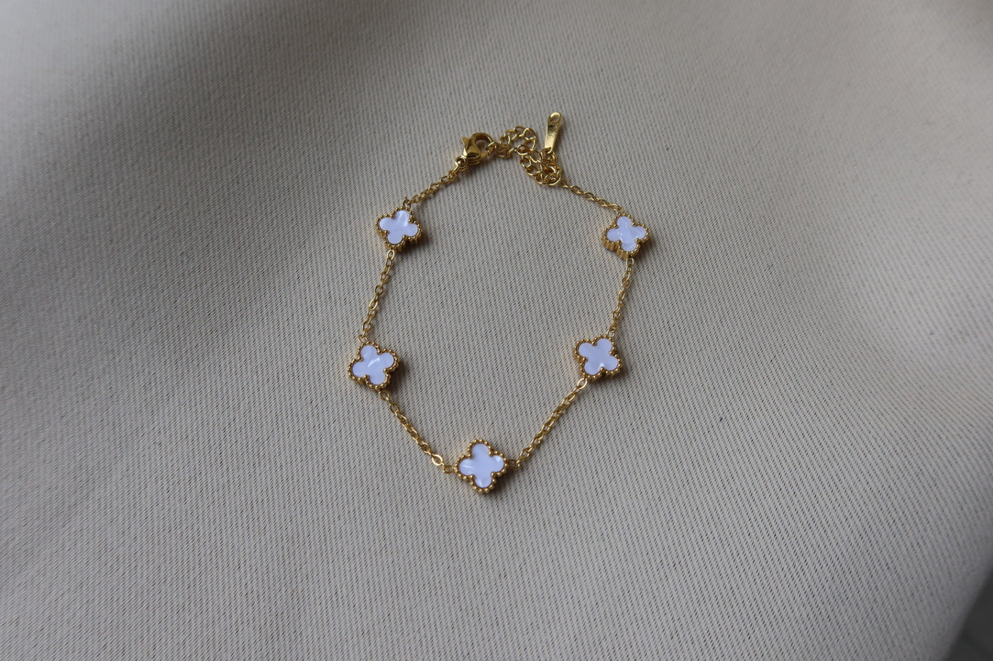 Mini Clover Bracelet