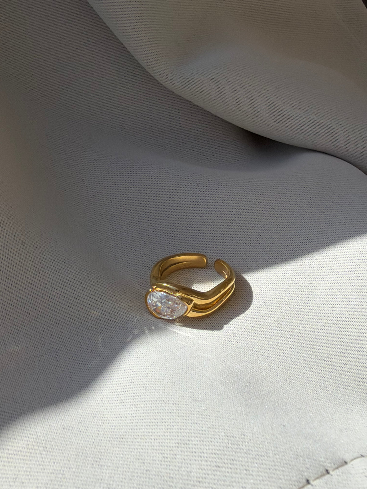 Gemma Ring