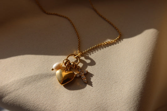 Endless love necklace