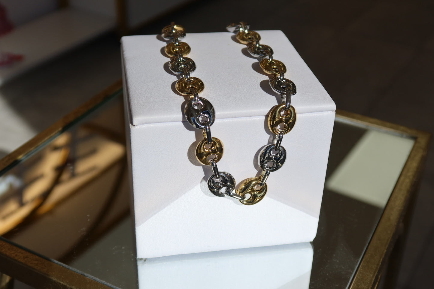 Anchor Puffed Necklace