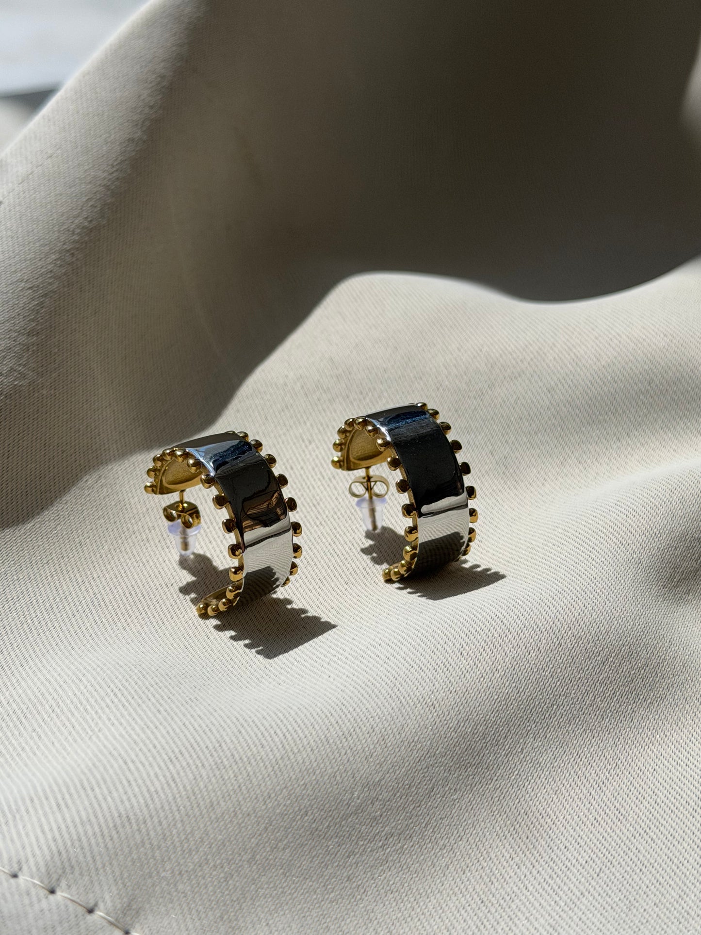 Noa Earrings