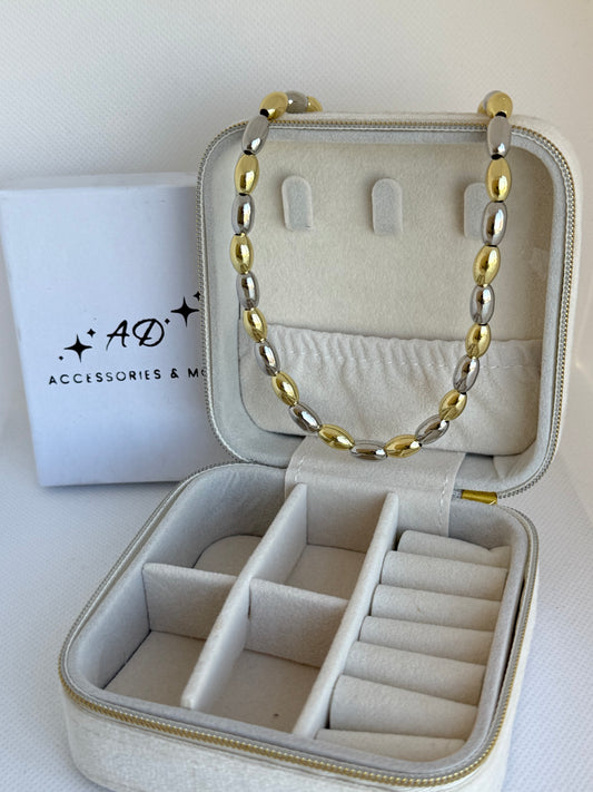 Bean two tone necklace