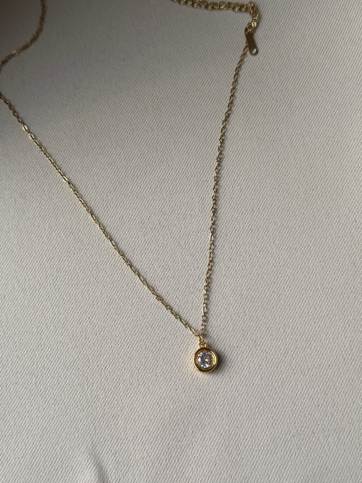 Oak necklace