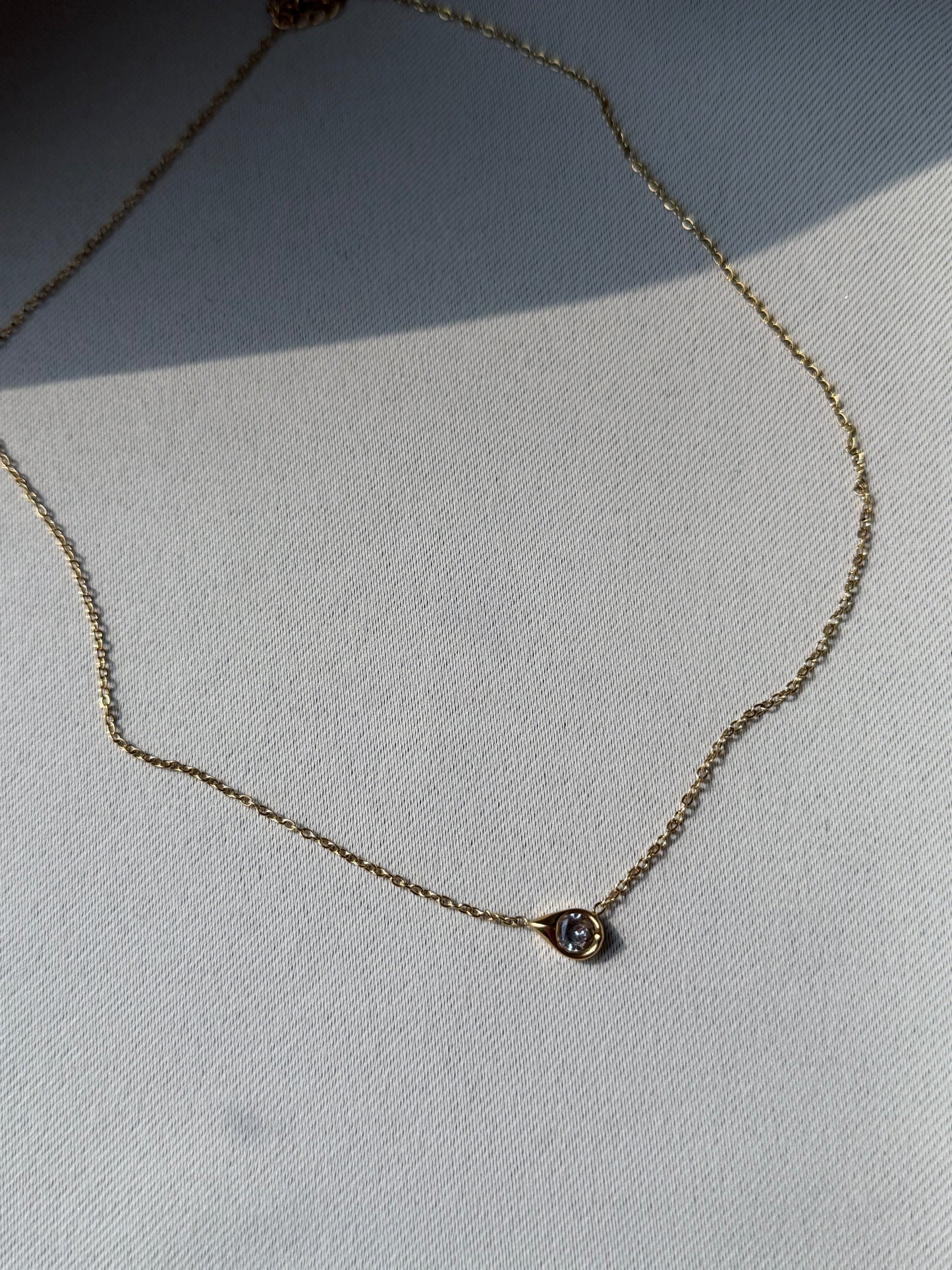Oak necklace