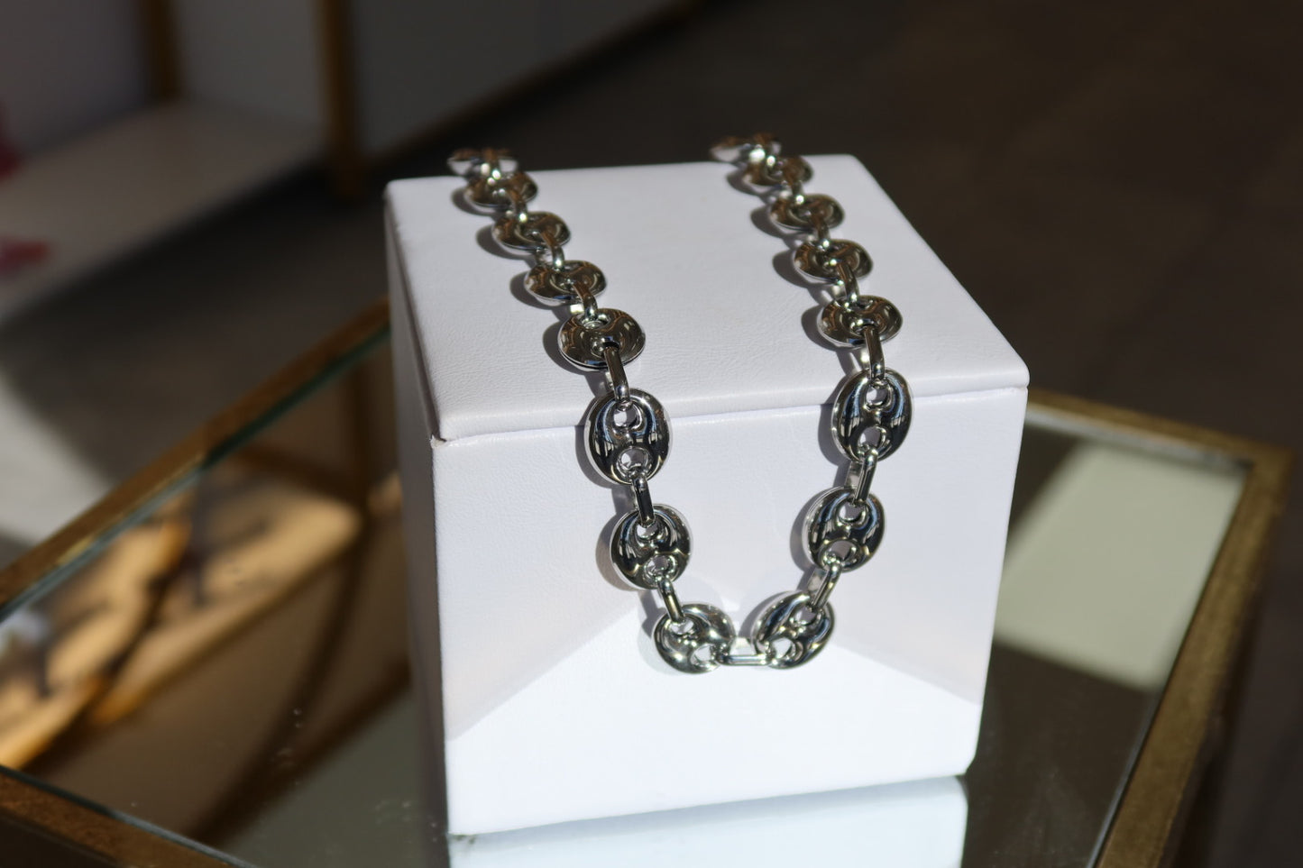 Anchor Puffed Necklace