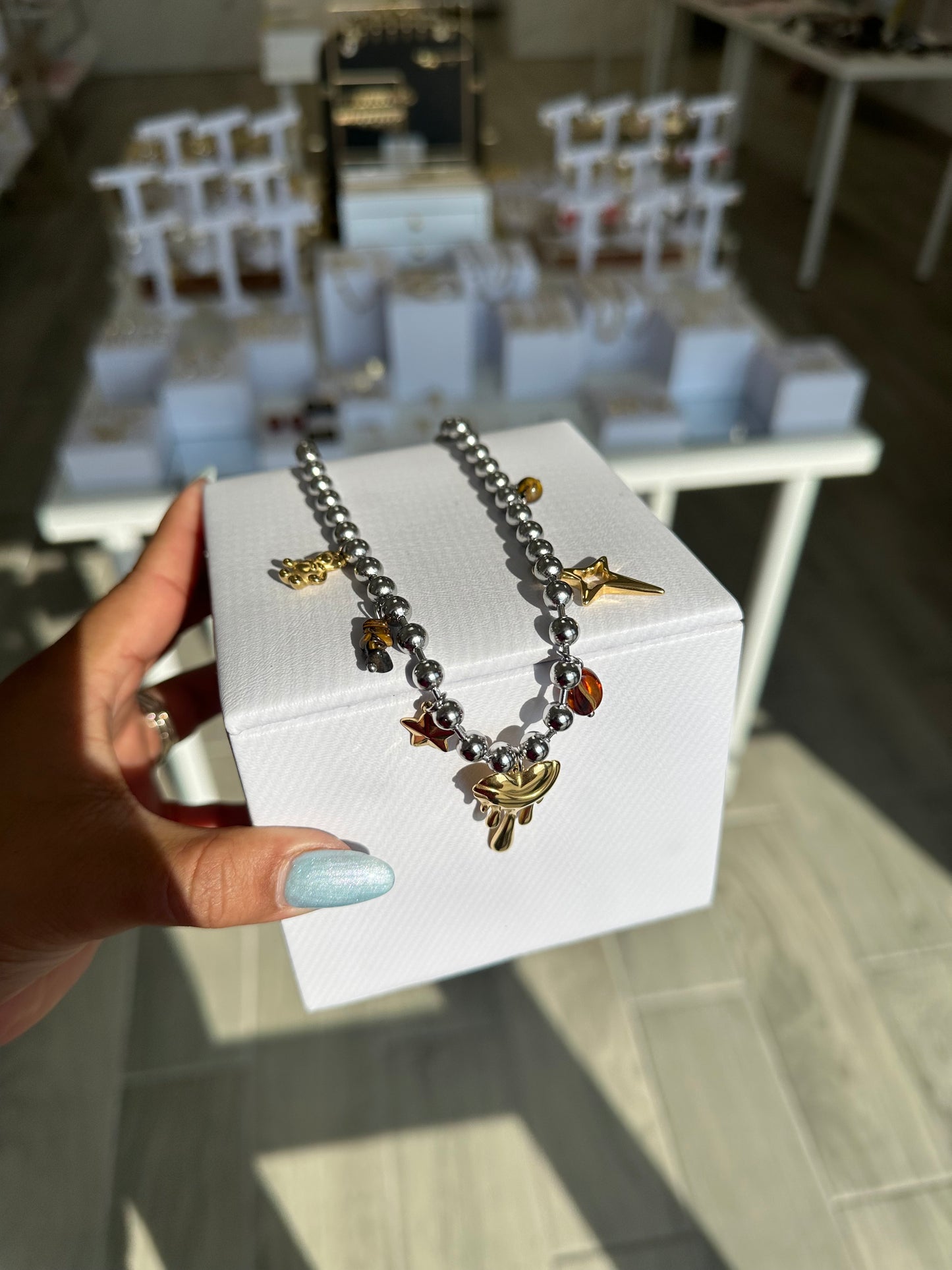 Beaded necklace w/charms
