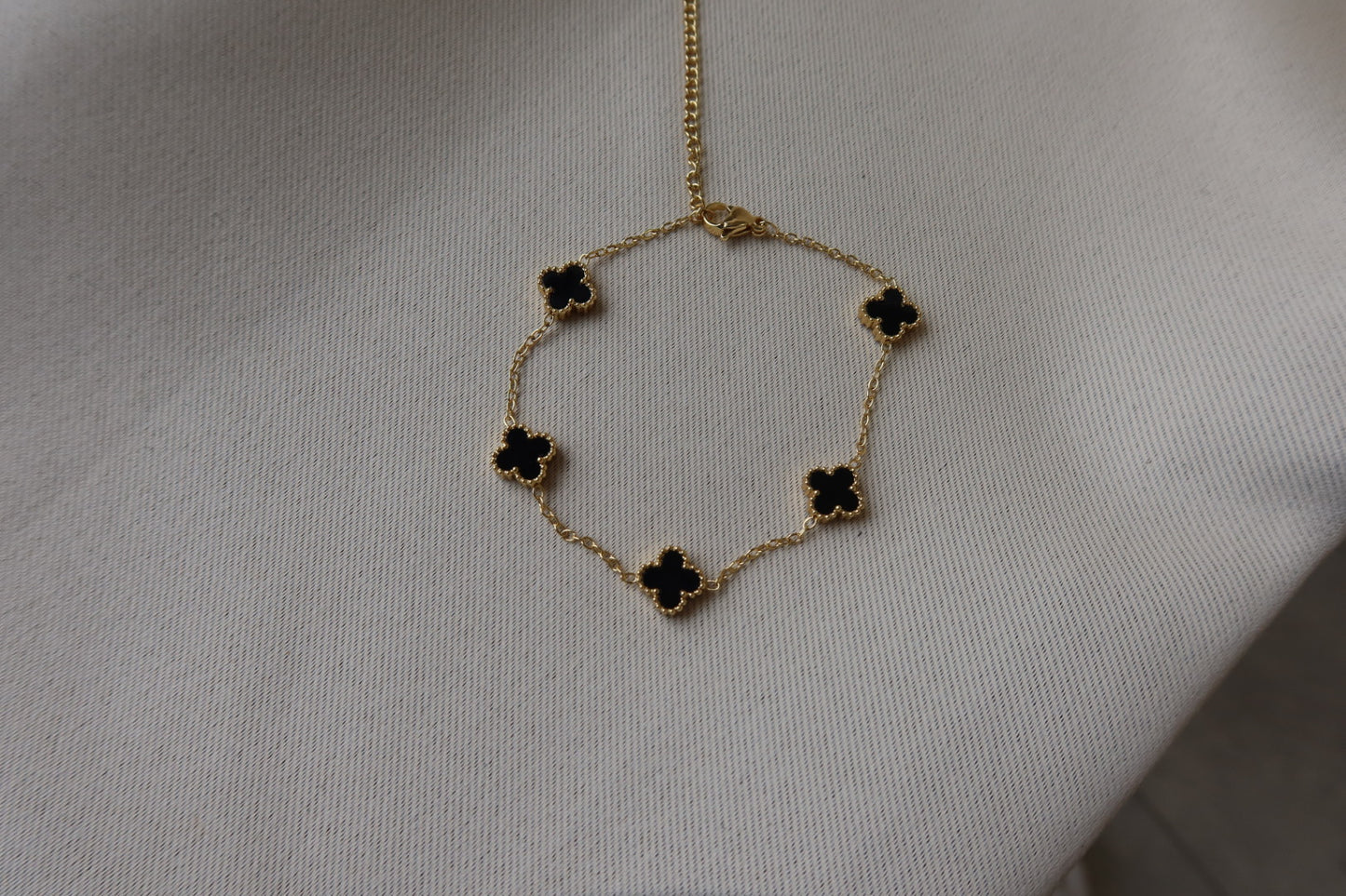 Mini Clover Bracelet