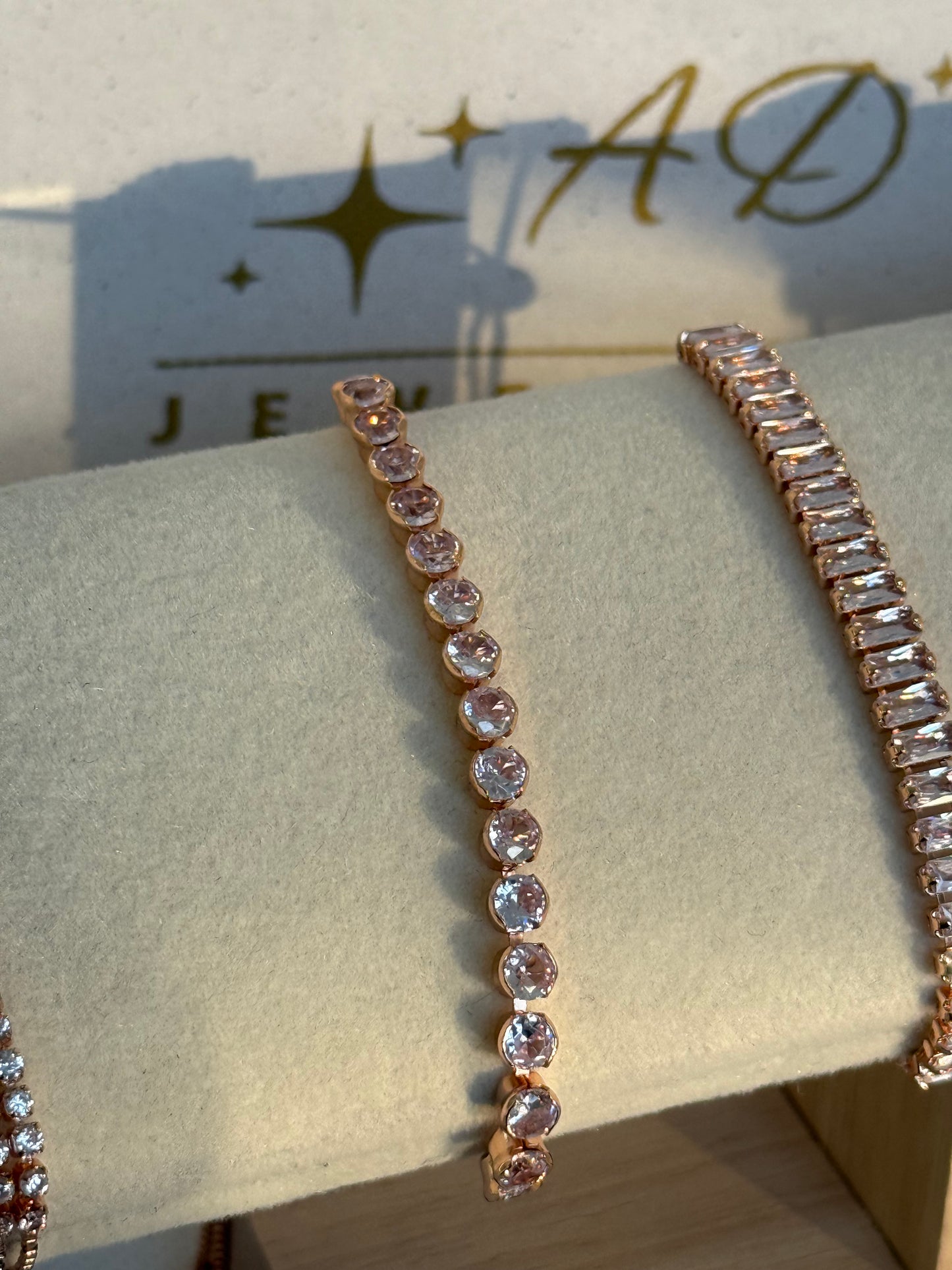 Tennis bracelets gold & rose gold