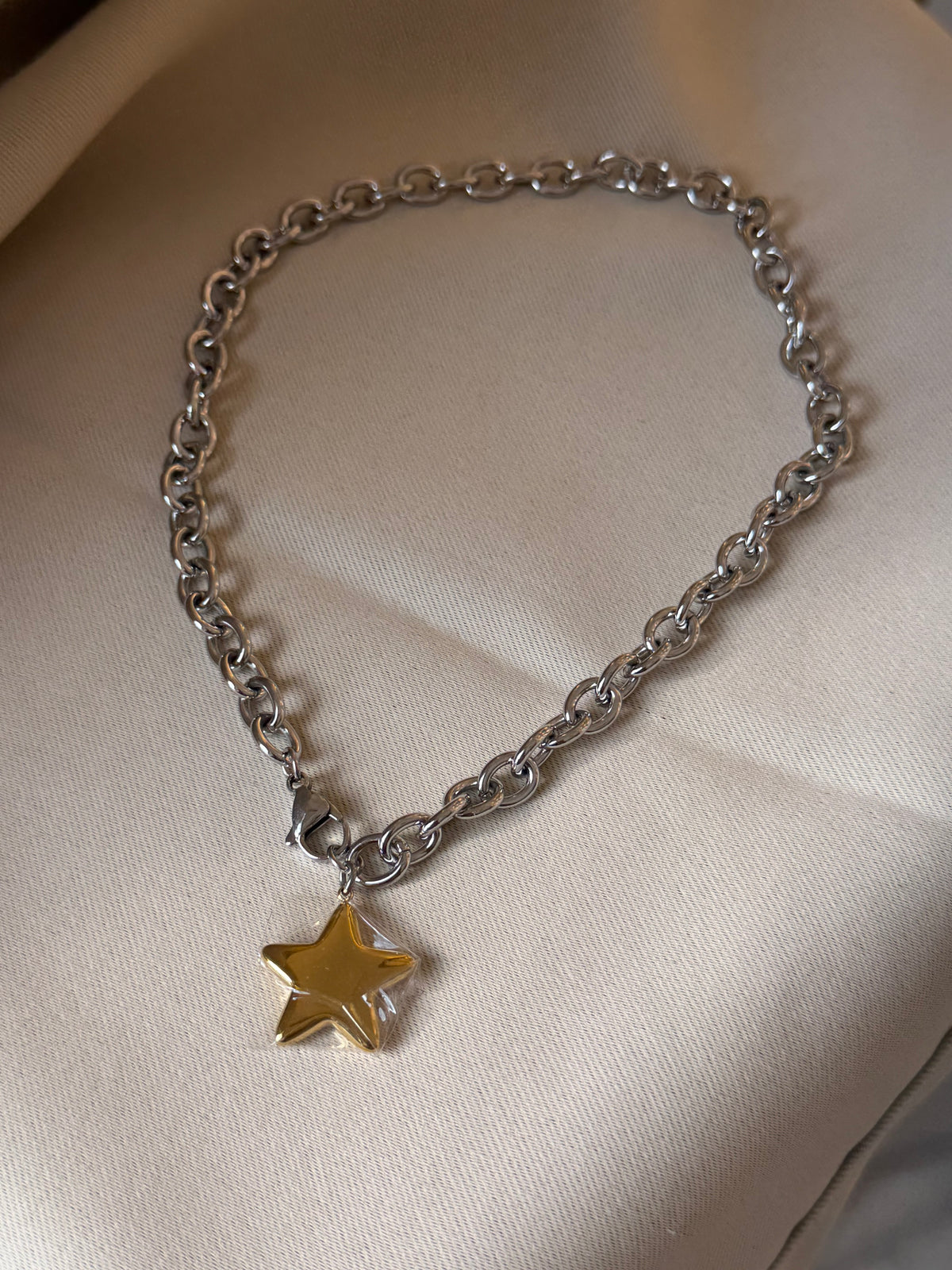 Súper Estrella Necklace