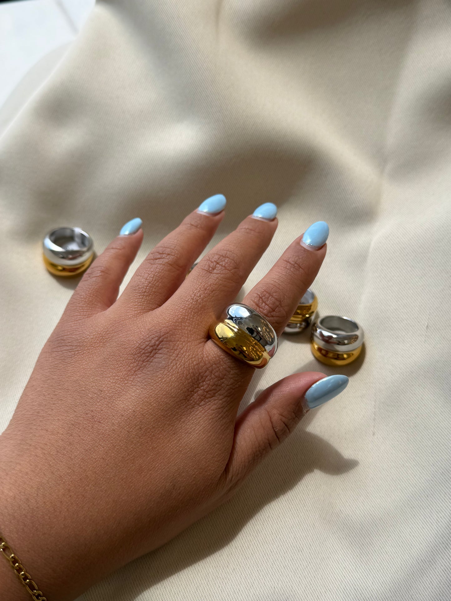 Lexy Ring