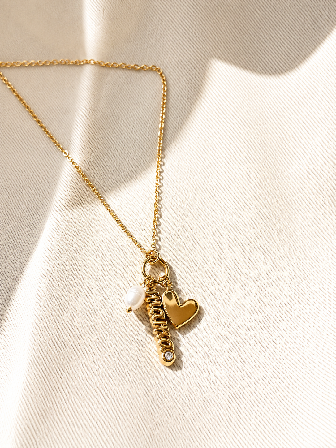 Mamá pearl necklace