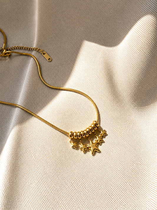 Multi-Estrella Necklace
