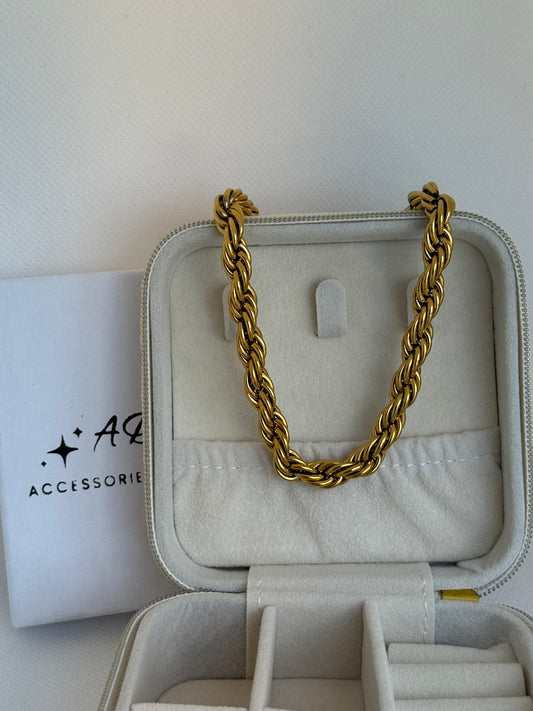 Lucy rope chain