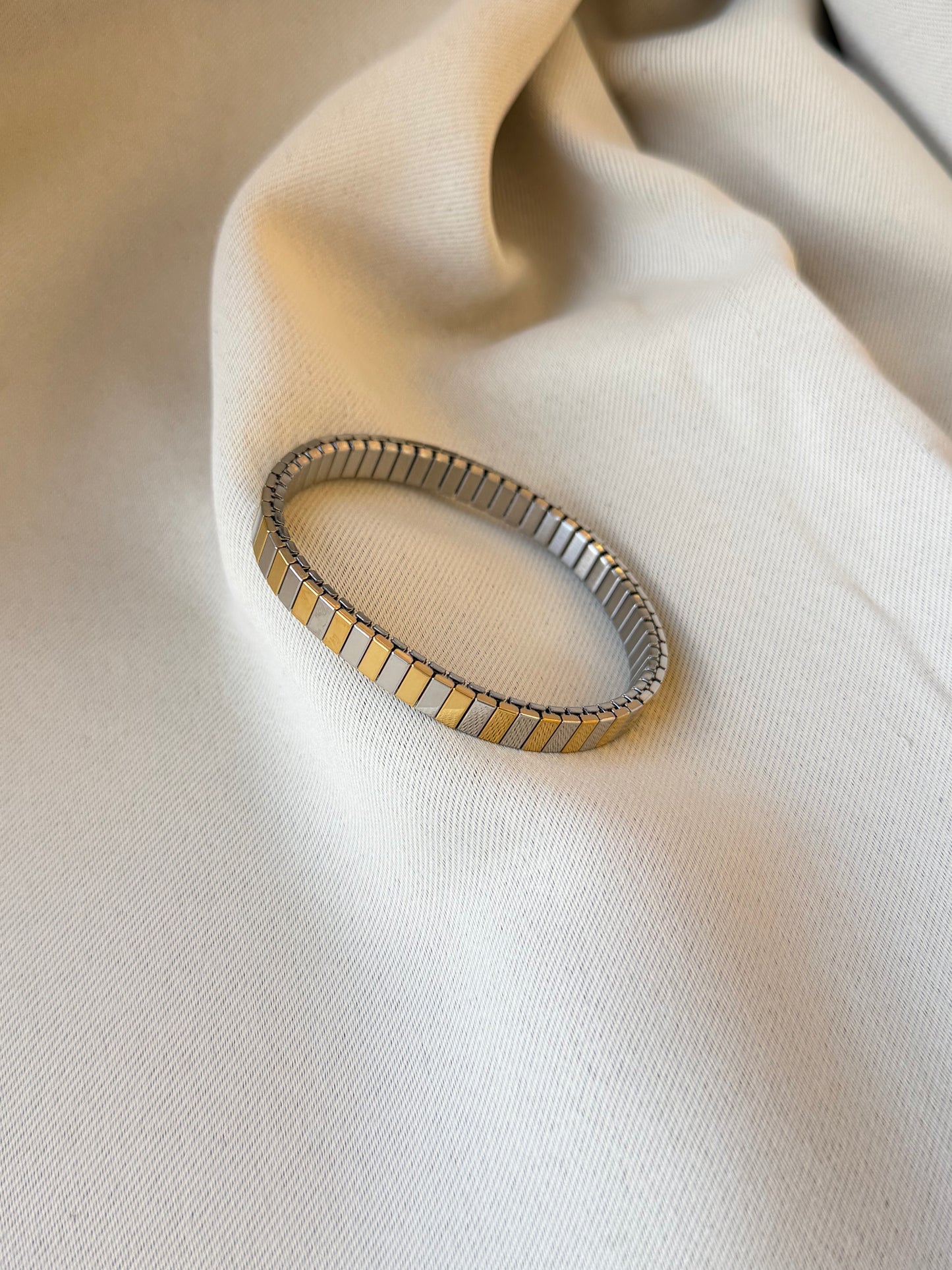 Two Tone Stretchy Bracelet